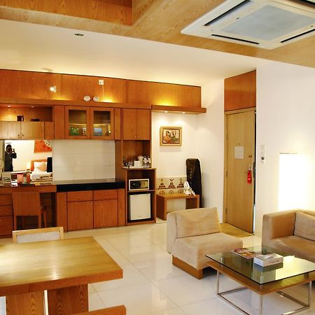 Platinum Suites Dhaka Extérieur photo