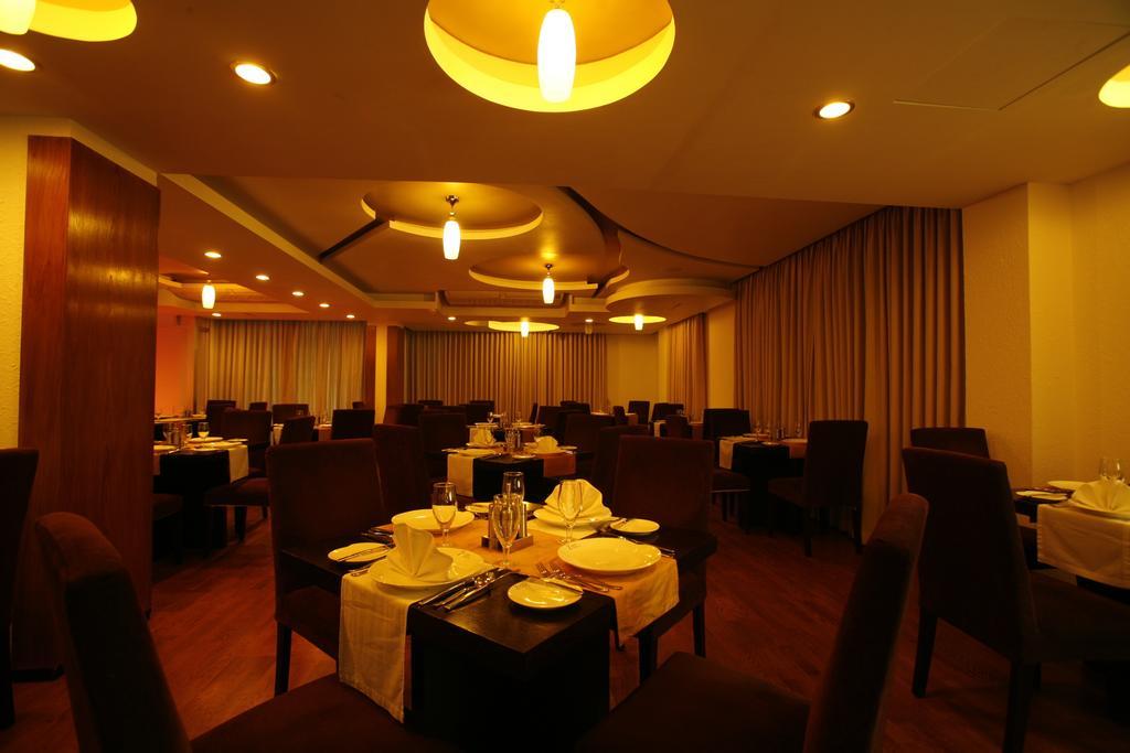 Platinum Suites Dhaka Extérieur photo