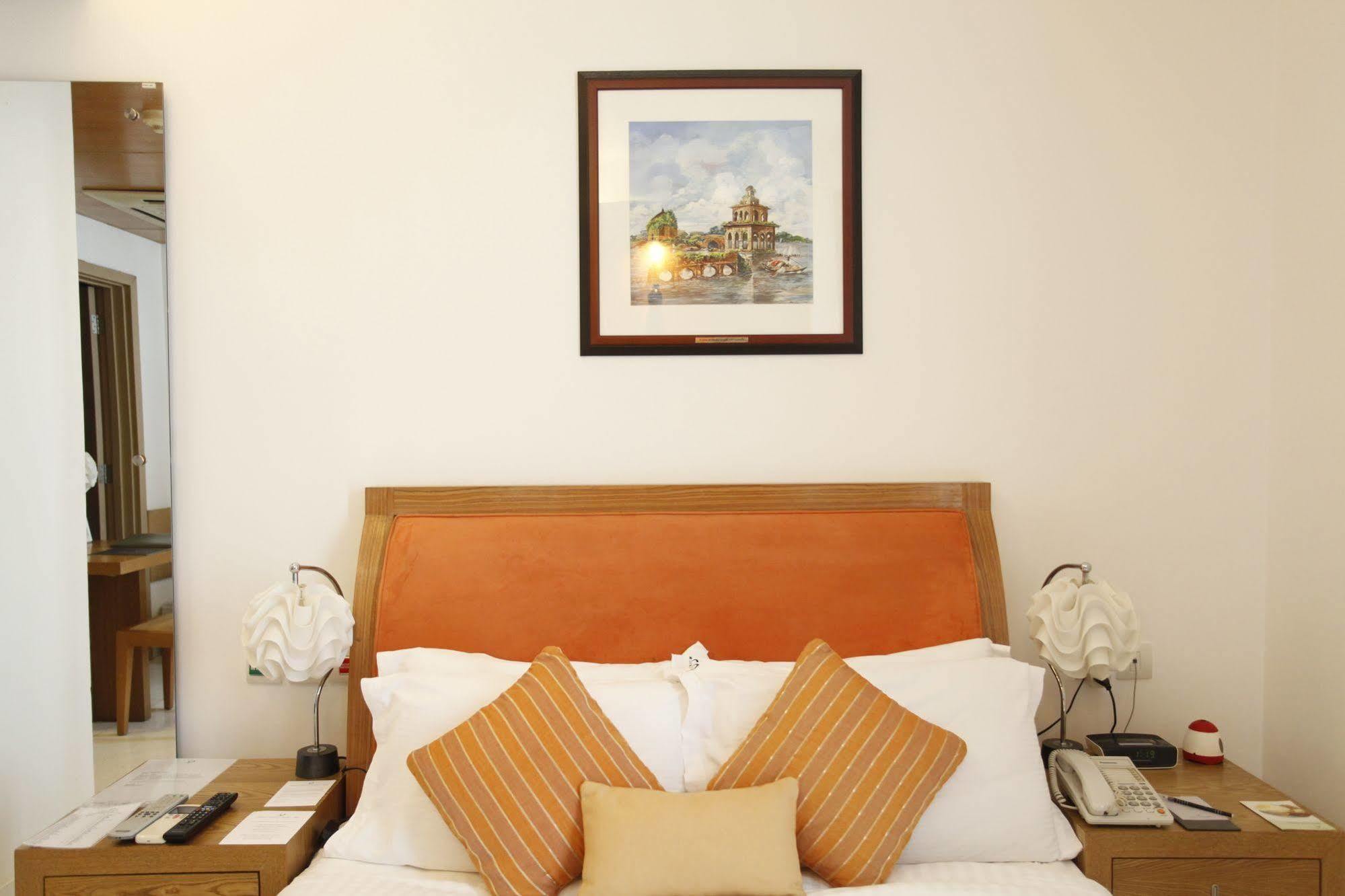 Platinum Suites Dhaka Extérieur photo