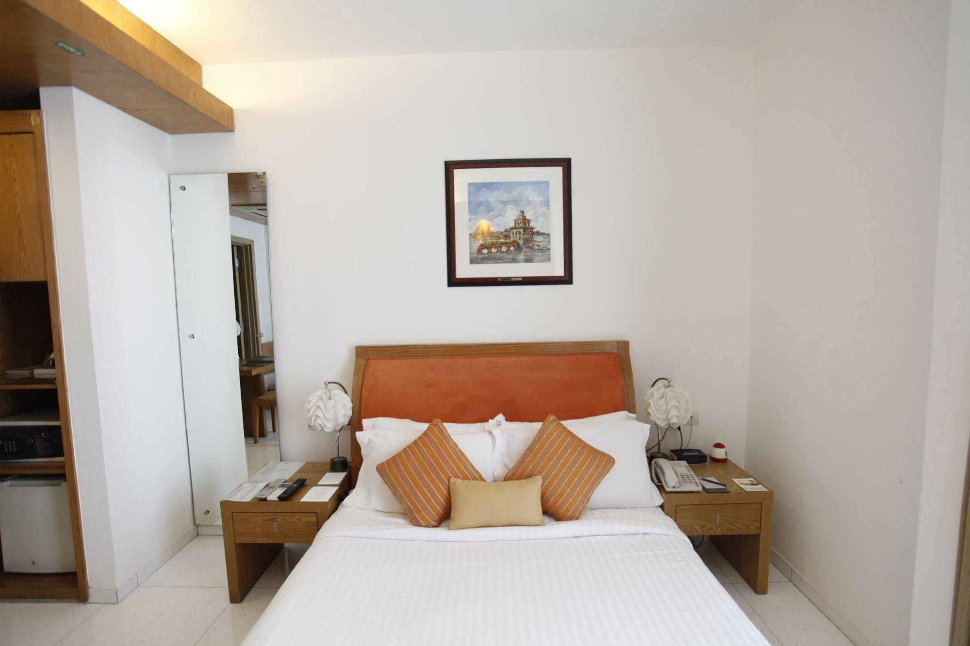 Platinum Suites Dhaka Extérieur photo
