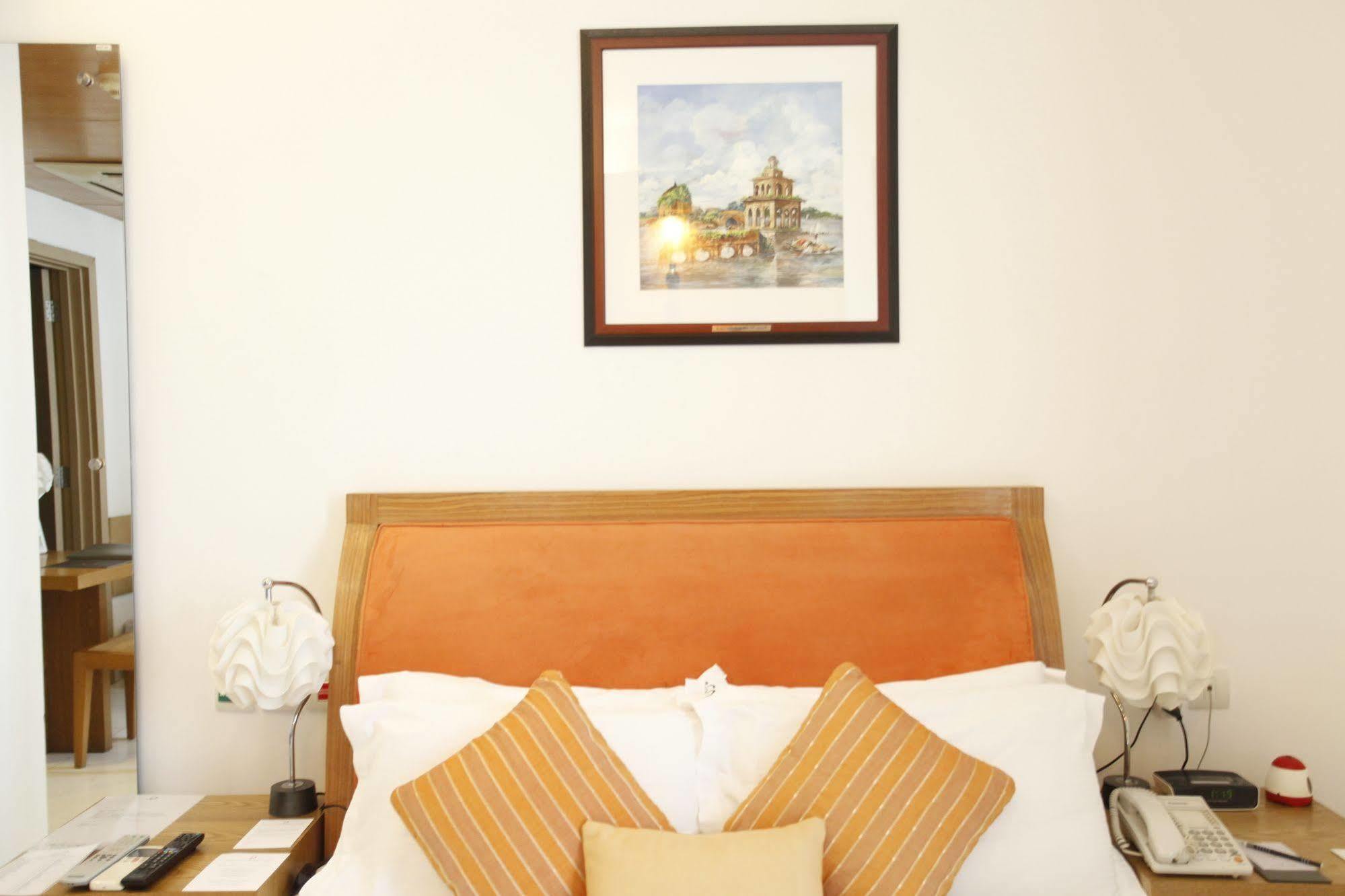 Platinum Suites Dhaka Extérieur photo